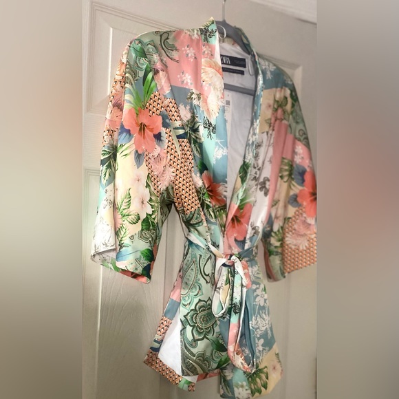 🧡NEVER WORN! Zara | Style: Kimono | Size: Small | Condition: New | Lined Inside - Picture 5 of 11